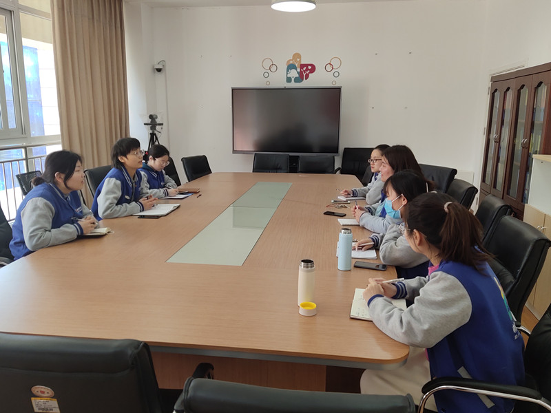 双方进行工作交流_副本.jpg