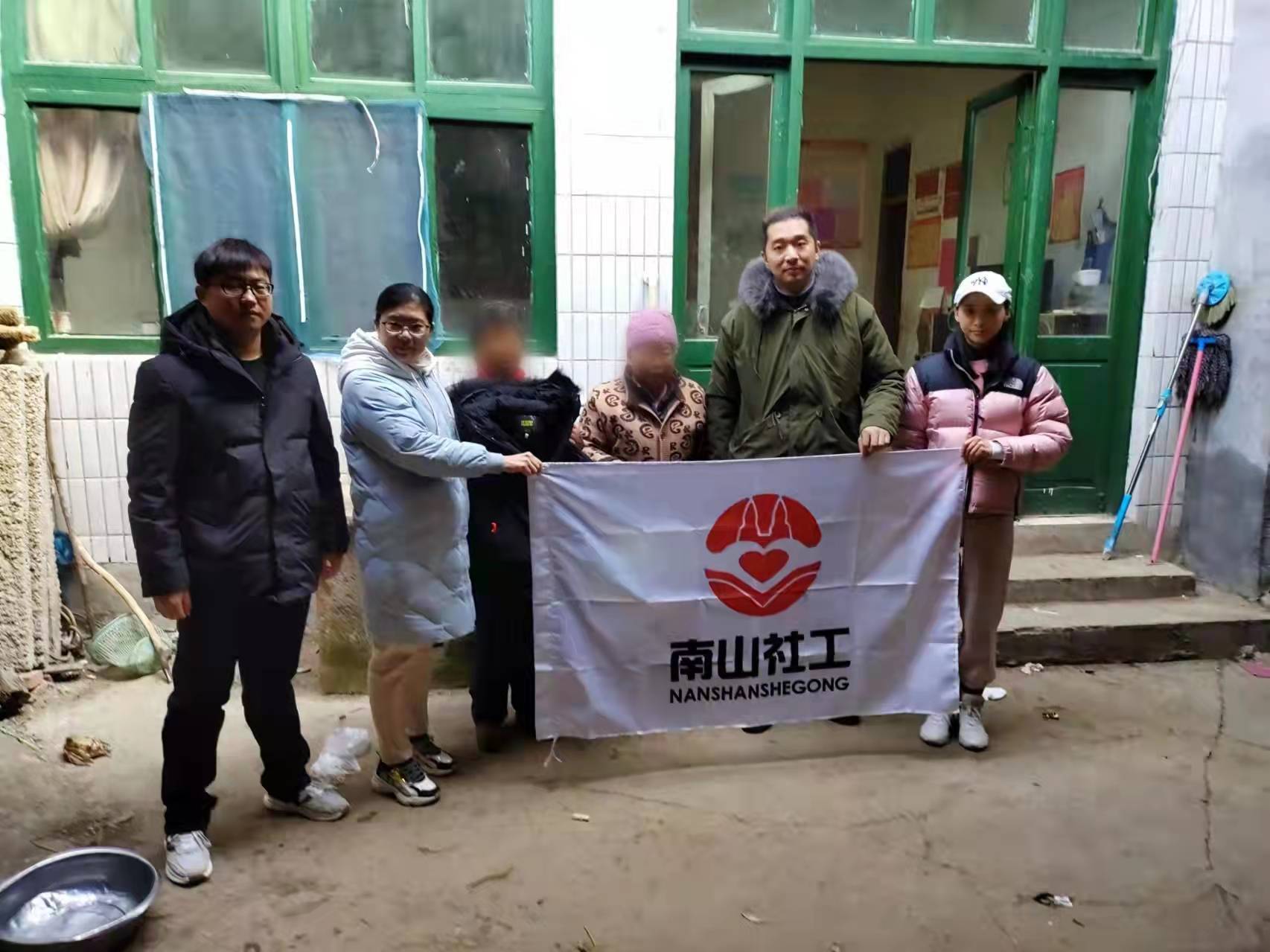 8e114bb03a8e319086f3b877cddf9ae.jpg 8e114bb03a8e319086f3b877cddf9ae.jpg