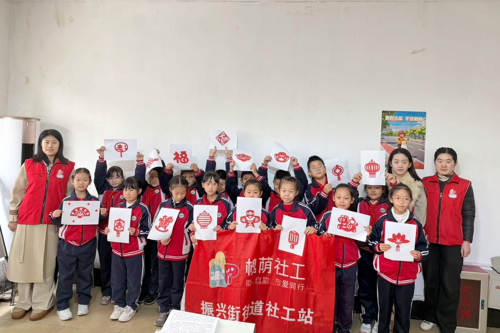 1770181748557345.jpg 1770181748557345.jpg