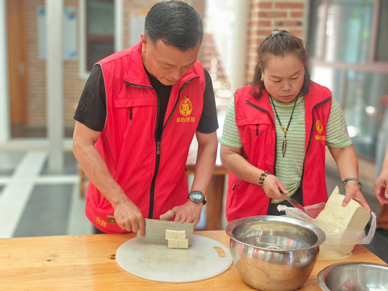 1783930642790495.png 图片2.png