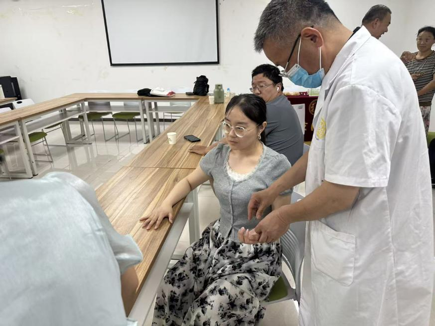 1784269352279373.png 图片2.png