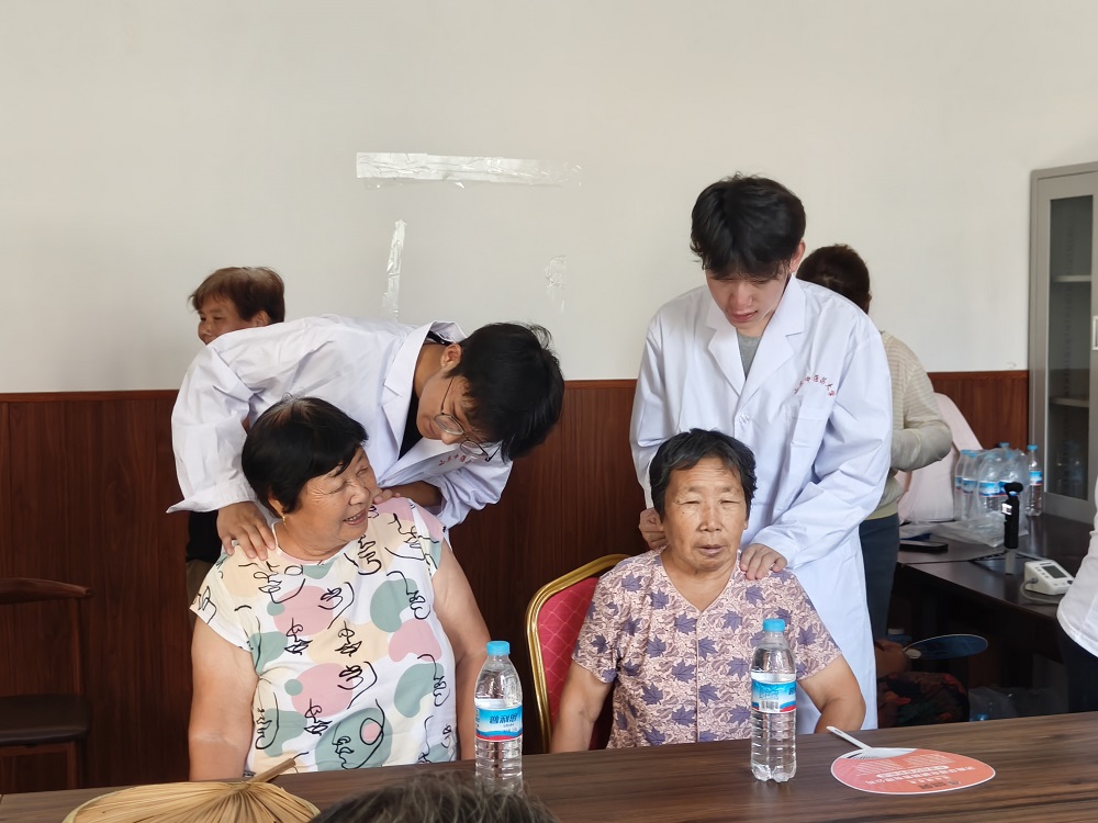 b5c8af3de477d71d82c4111bc36097c - 副本.jpg